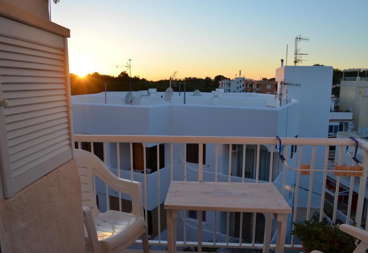 Apartamentos Formentera Copacabana 28 - B&B Es Pujols