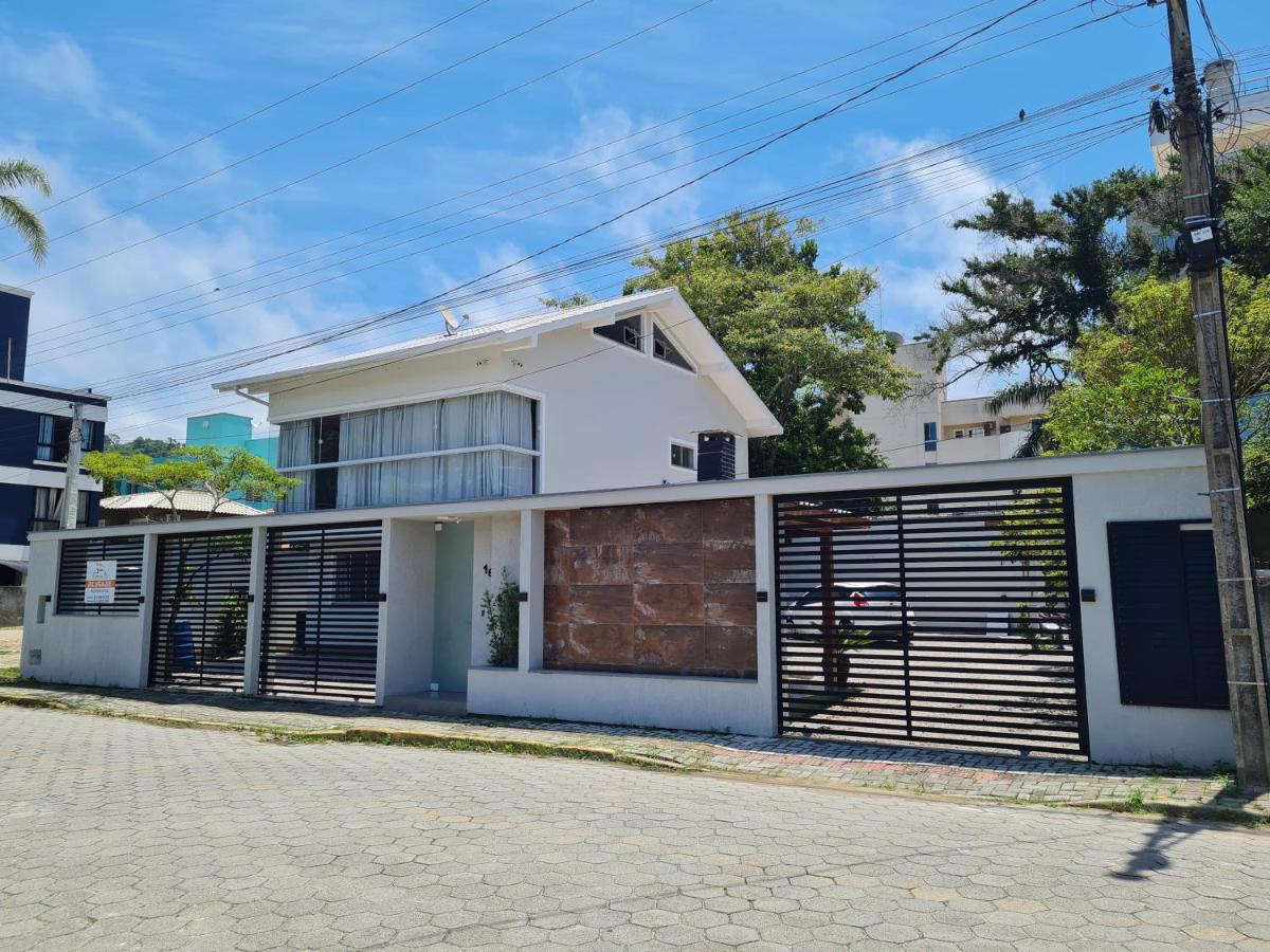 B&B Bombinhas - Residencial Rumo ao Mar - Bombinhas-SC - Bed and Breakfast Bombinhas