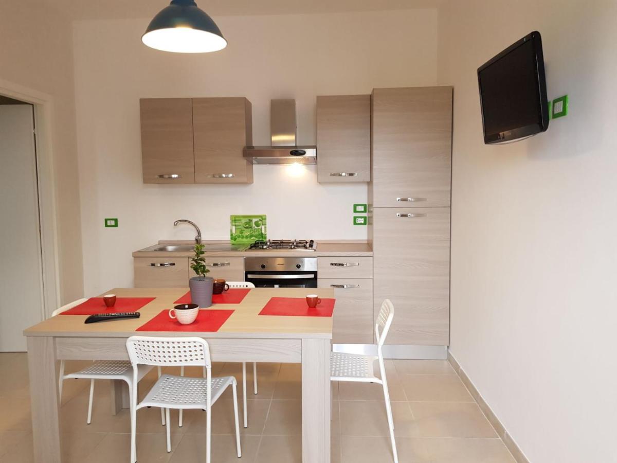 Charming Apartment In Central Location With Air Conditioning, Pets - Chambres d’hôtes Torre dell'Orso