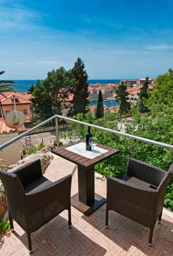 Lora studio sea & OldTown view with parking - Chambres d'hôtes Dubrovnik