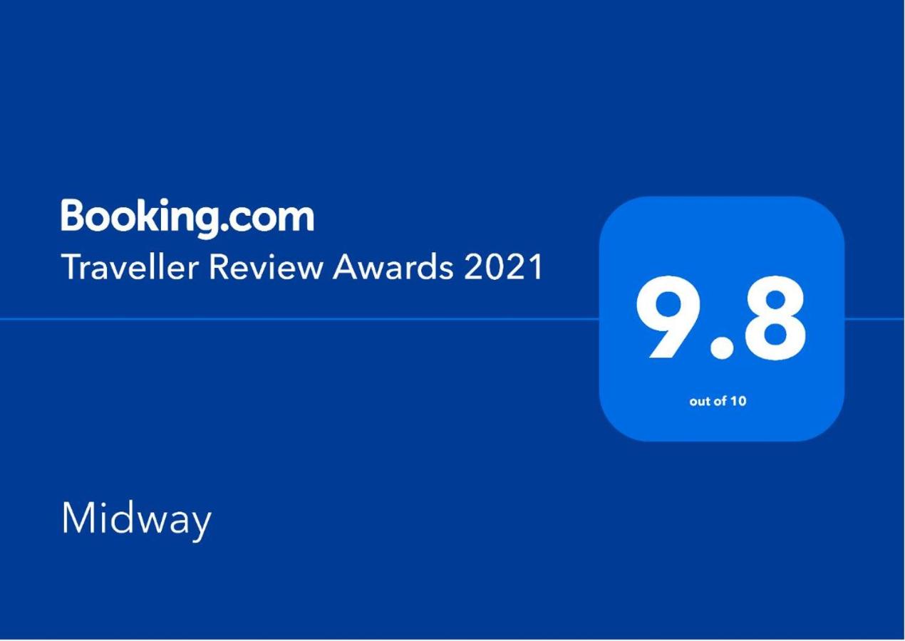 Midway - B&B