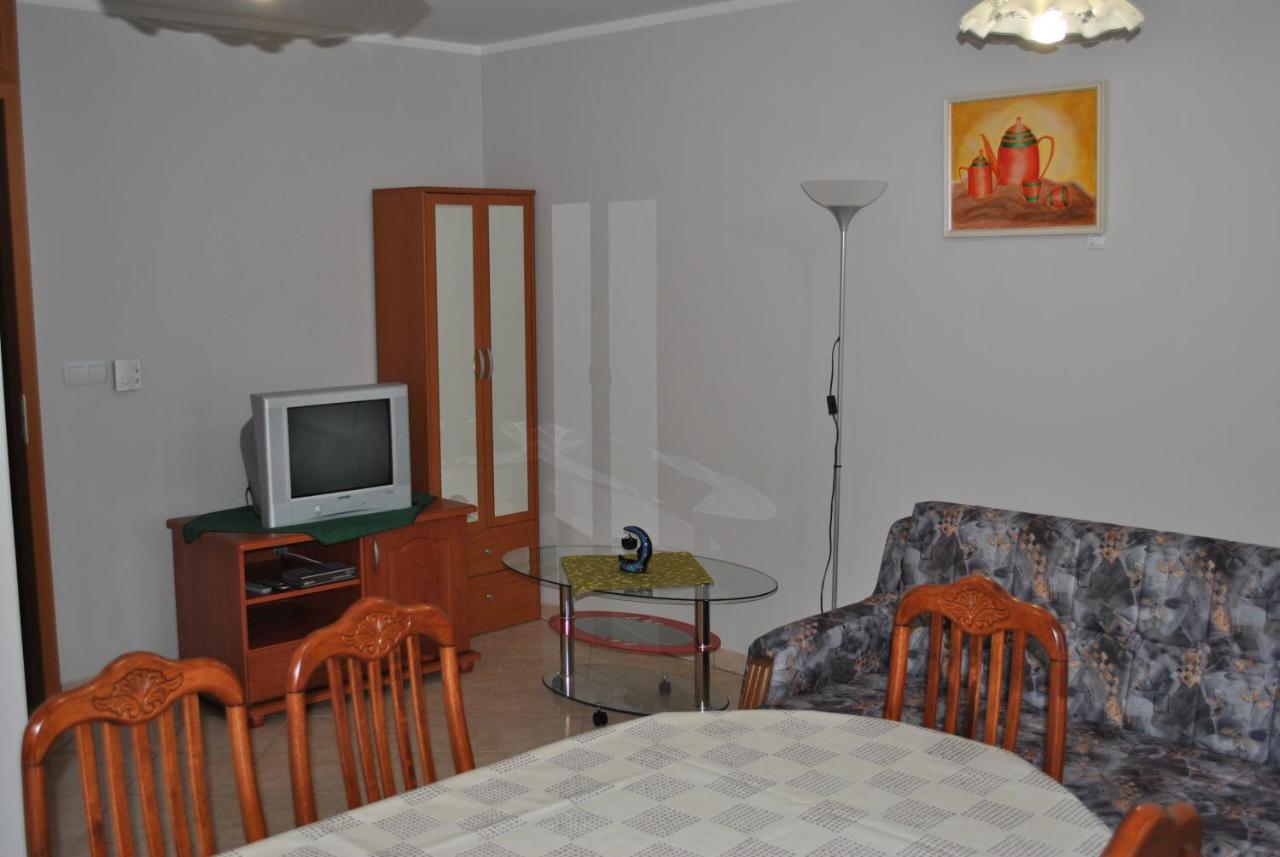 Appartamento con 2 Camere da Letto