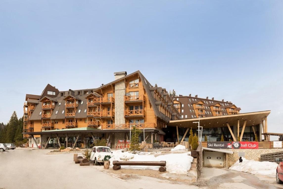 LUX apartman B432 Aparthotel Vučko Jahorina - private host - Chambres d'hôtes Jahorina