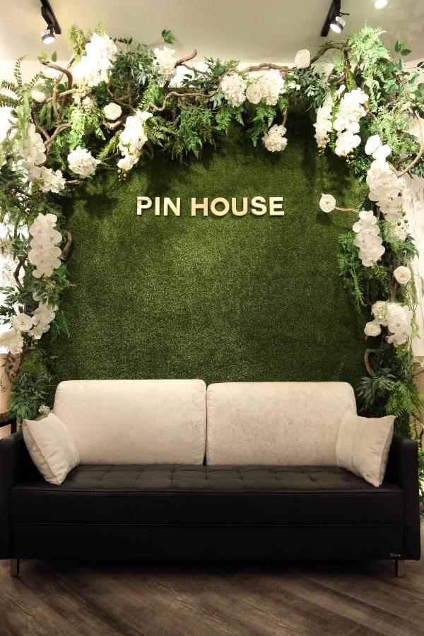 Pin House - B&B