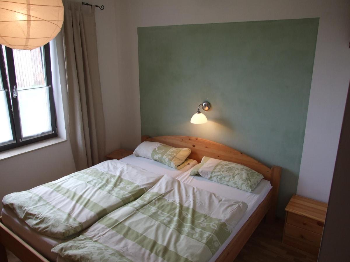 Appartamento con 2 Camere da Letto - 1