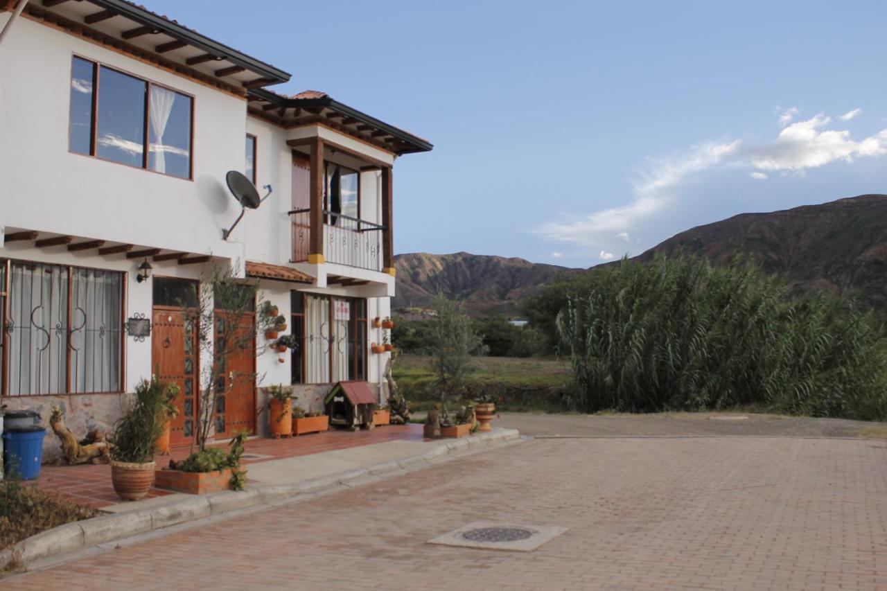 Villa del Sol - Apartamentos Turísticos - Chambres d’hôtes