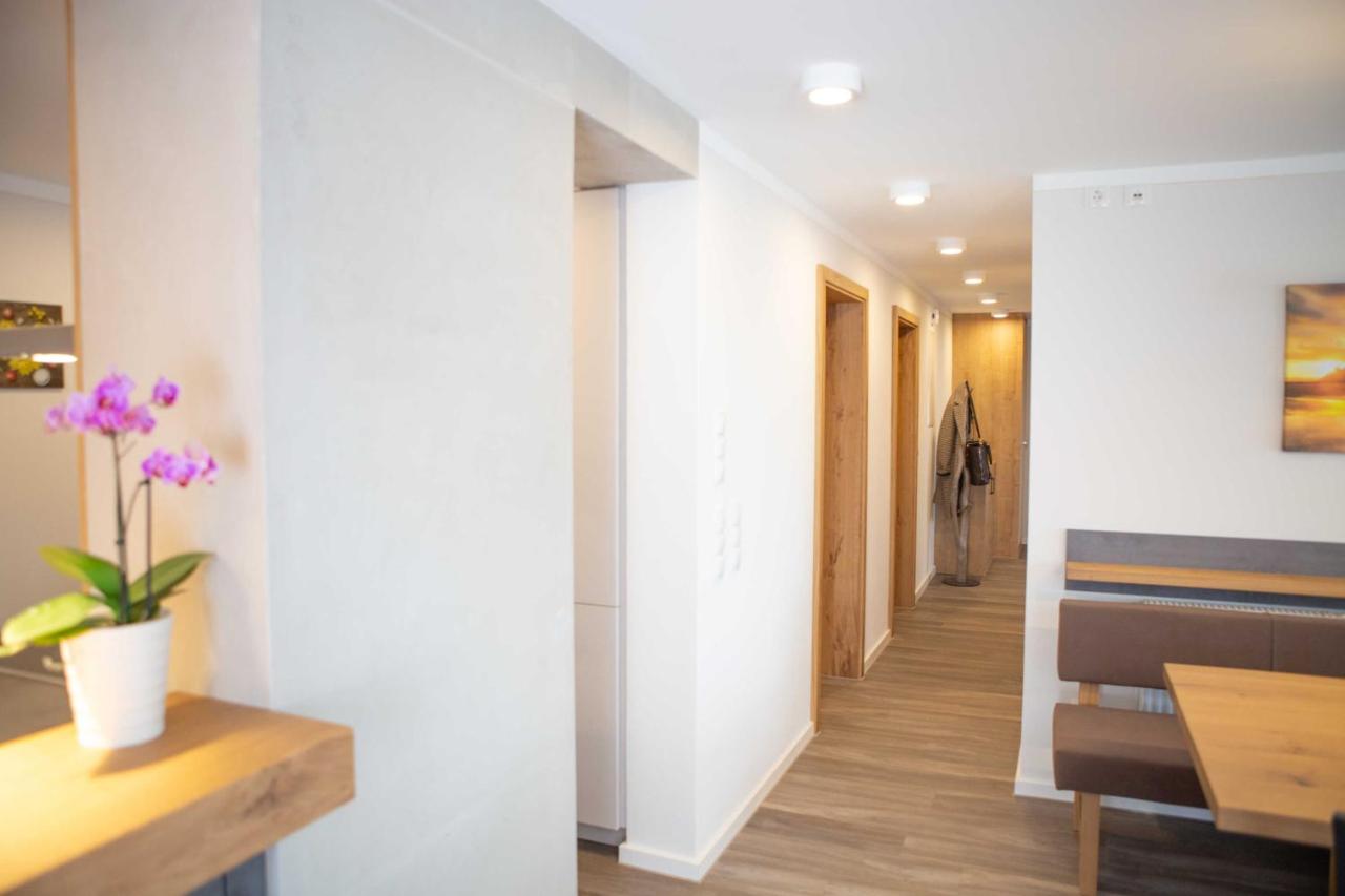 Three-Bedroom Apartment with Shower