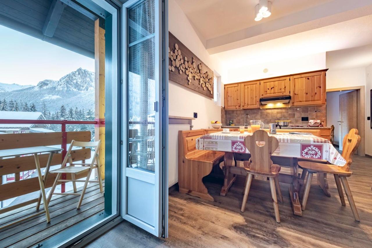 B&B Pozza di Fassa - Appartamenti Residence La Roggia - Bed and Breakfast Pozza di Fassa