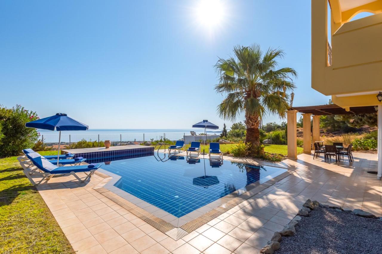 Villa Irene, Lindos 10 mins - B&B