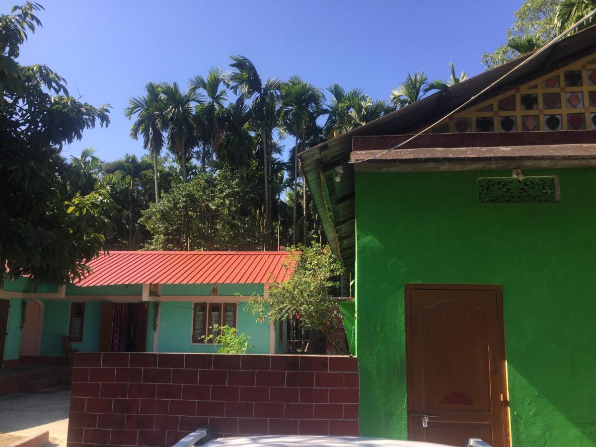 Saroni Homestay,Tangabari,Salbari 30 mins from Manas NPark - B&B