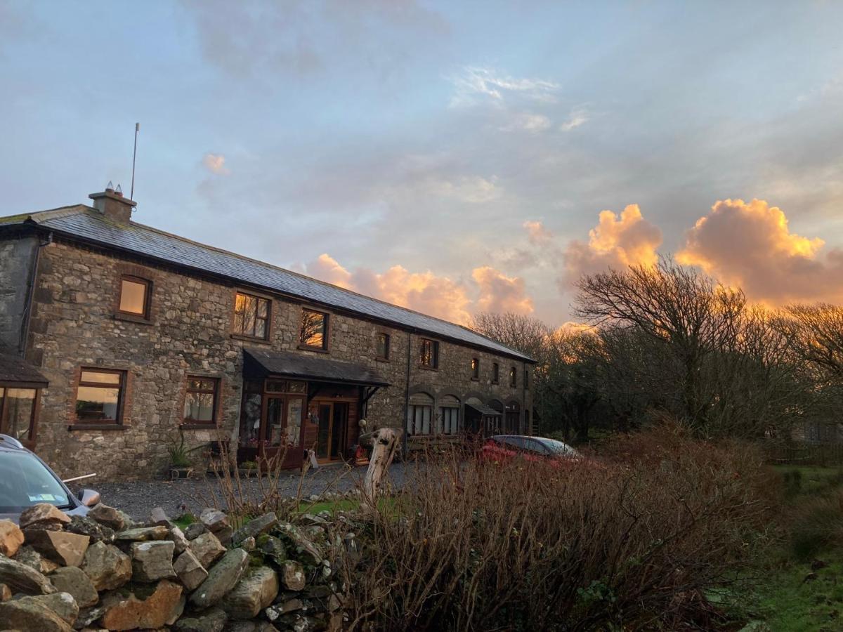 Cleggan Farm Holiday Cottages - B&B