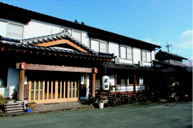 B&B Aso - Minshuku Asogen - Bed and Breakfast Aso