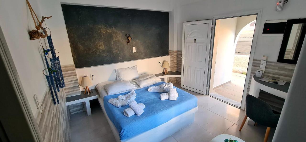 Chambre Double - Vue sur Piscine