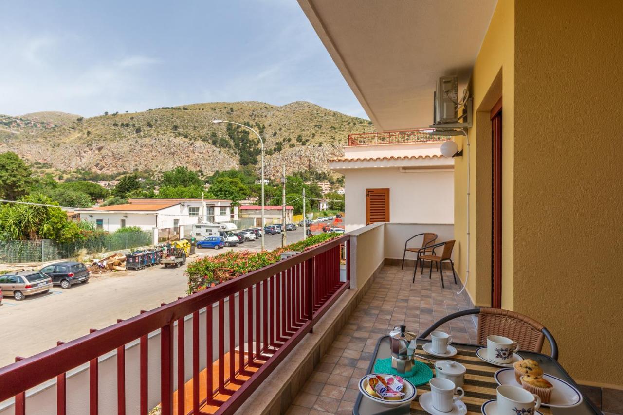 Apartamento de 1 dormitorio con terraza