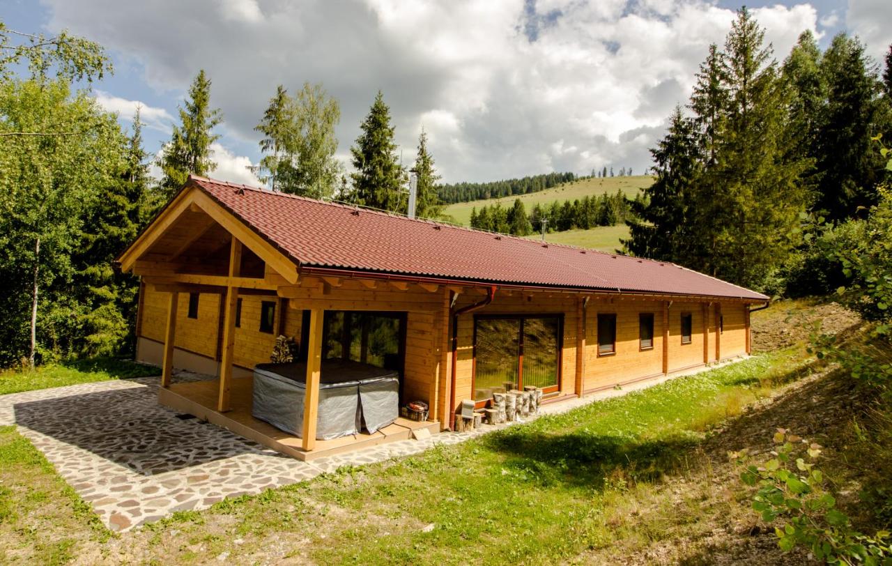 Villa con piscina privada