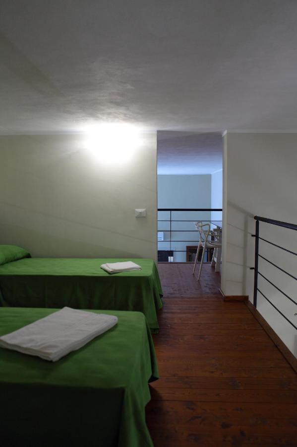 Apartamento Superior de 2 dormitorios con vistas a la escalera interior