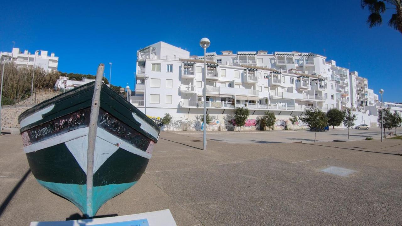 Santa Barbara A Beach front apartment with sea view and garage in Conil - Chambres d'hôtes Conil de la Frontera
