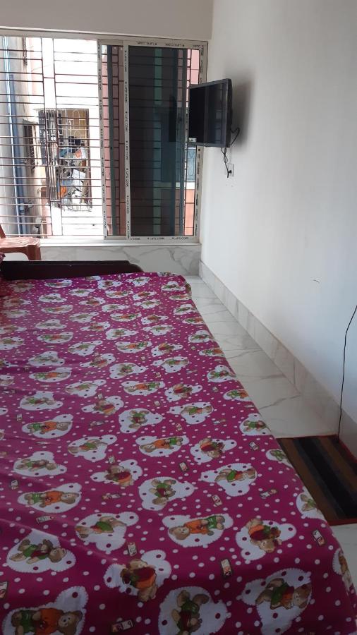 Deluxe Double Room (2 Adults + 1 Child)