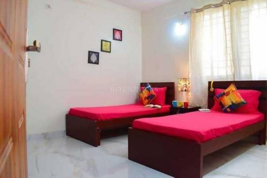 Sakshi Home Stay - B&B