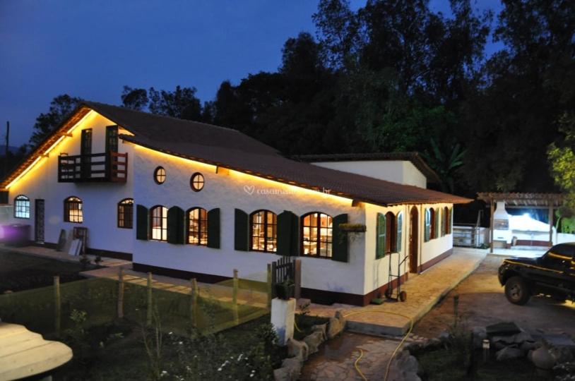Espaço João Mineiro - Bed and Breakfast