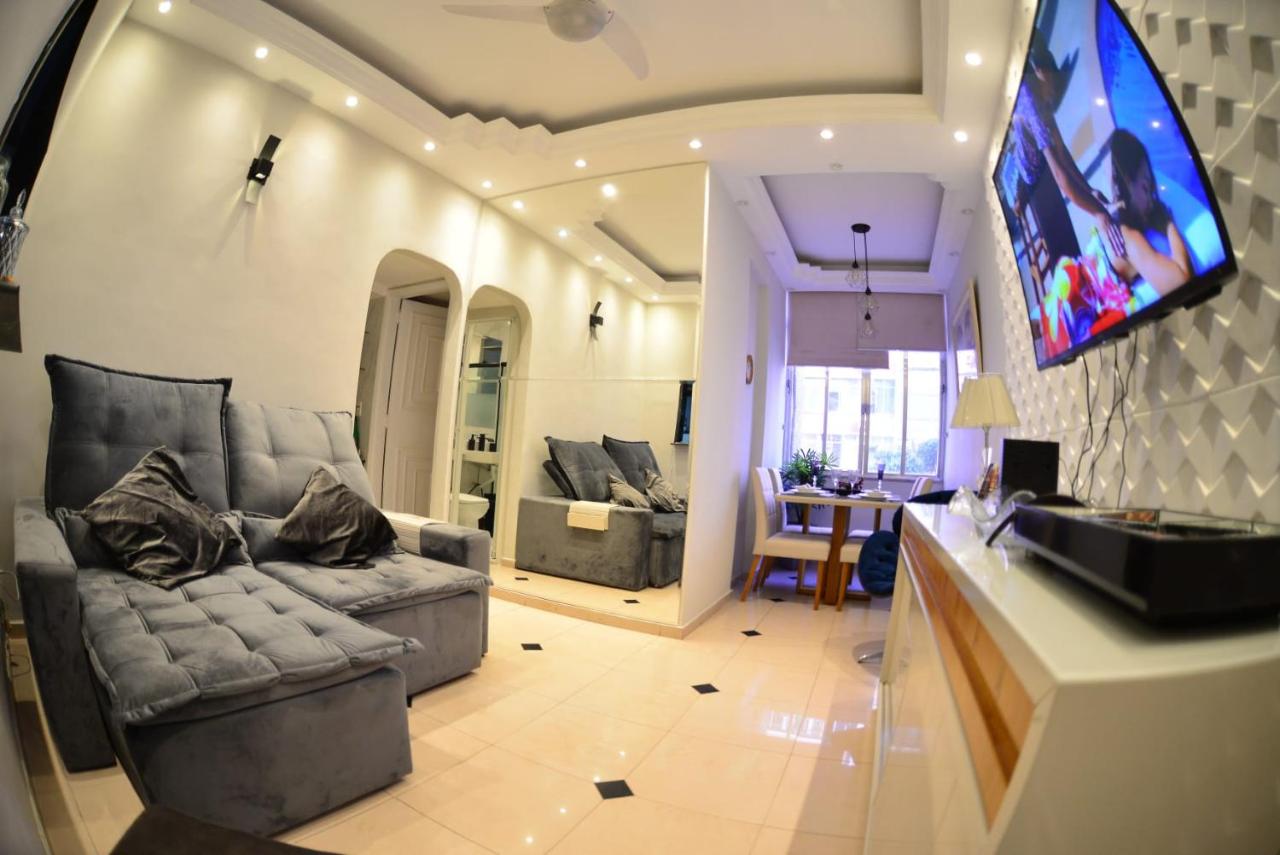 Apartamento Quarto e sala luxo COPACABANA O MUST' - B&B Rio de Janeiro