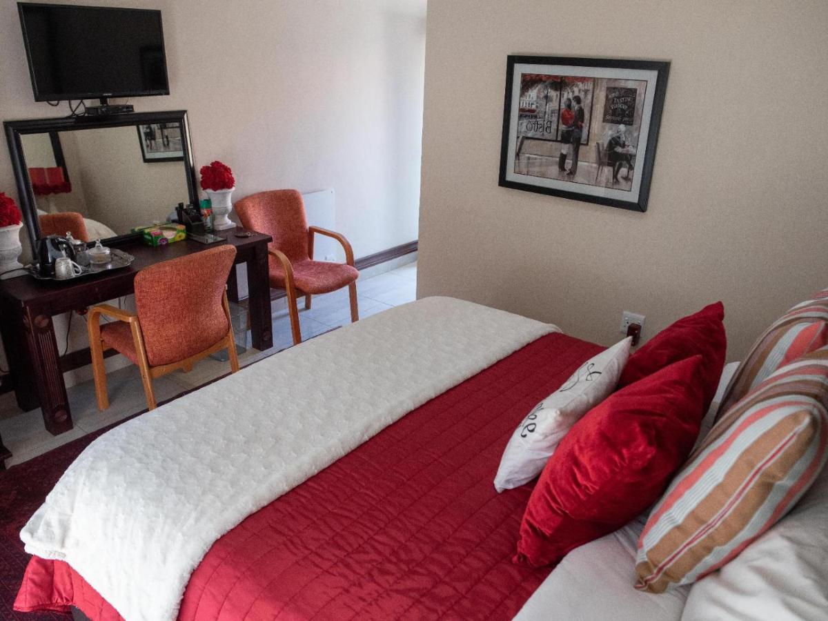 Standard King Room