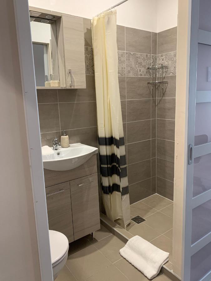 Single Room with Private Bathroom