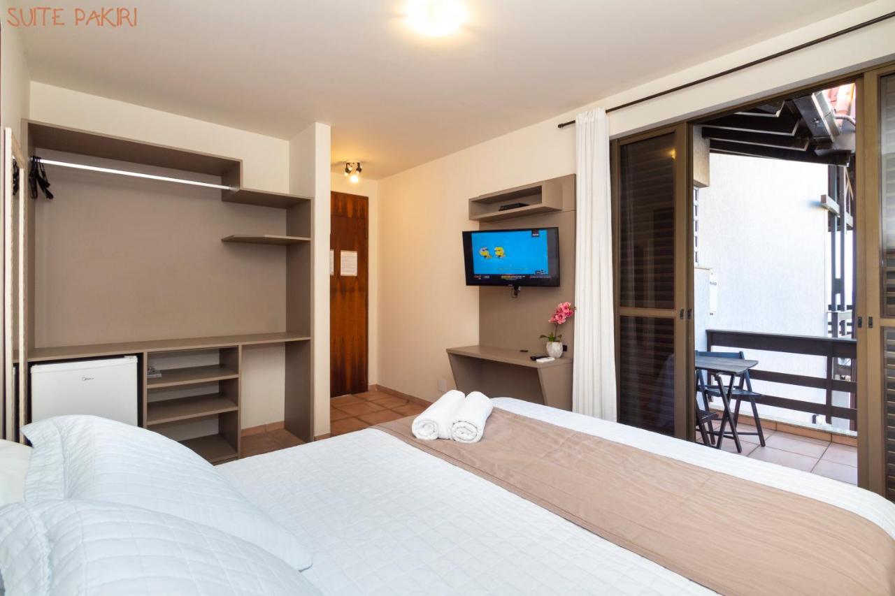 Deluxe Double Room with Side Sea View