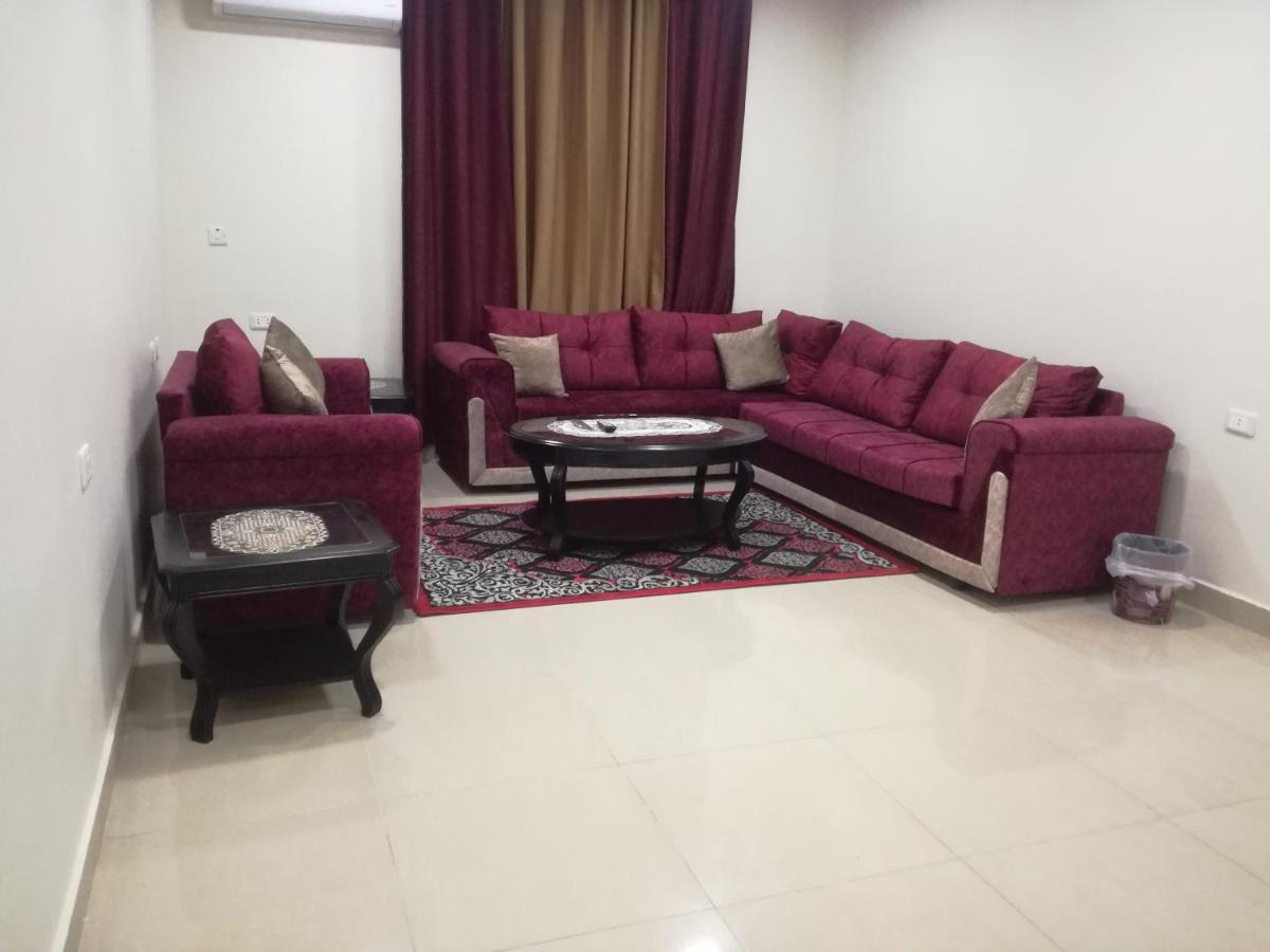 Apartment mit Terrasse