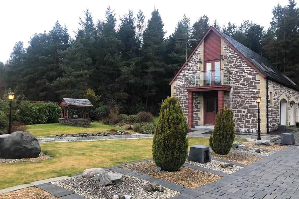 B&B Stirling - Struan Coach house in gated residence - Bed and Breakfast Stirling