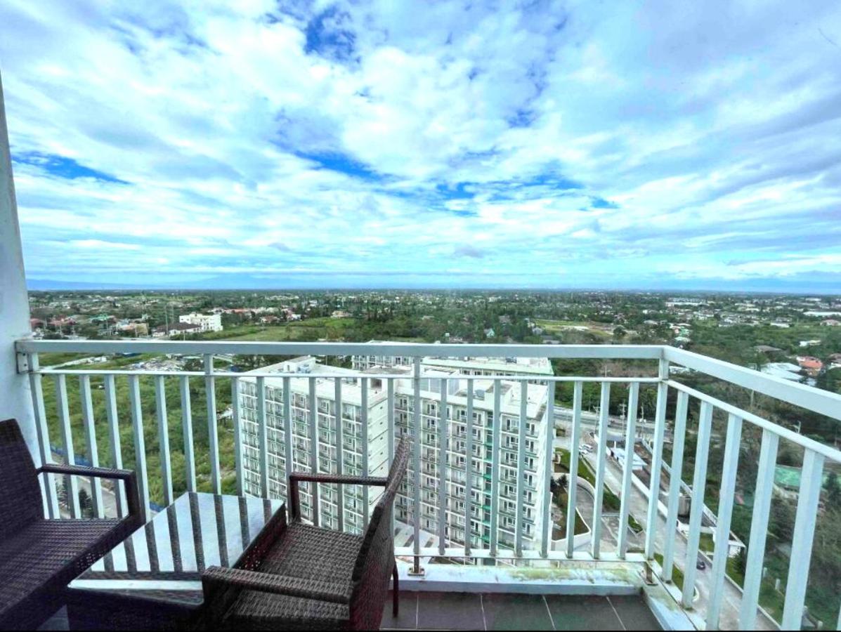 Tagaytay Condotel - B&B