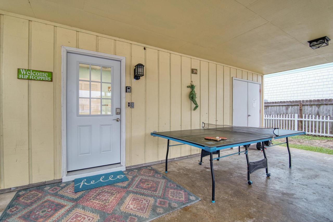 Zula Dreams Beach House, 1min Walk To The Beach, Sleeps 16, Private Heated Pool, Pets Welcome, Fenced Yard - B&B Destin