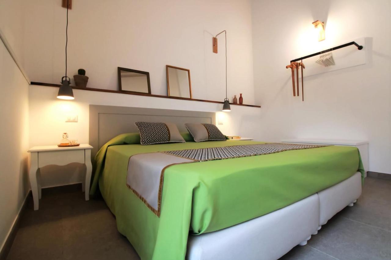 Chambre Double ou Lits Jumeaux avec Salle de Bains Privative