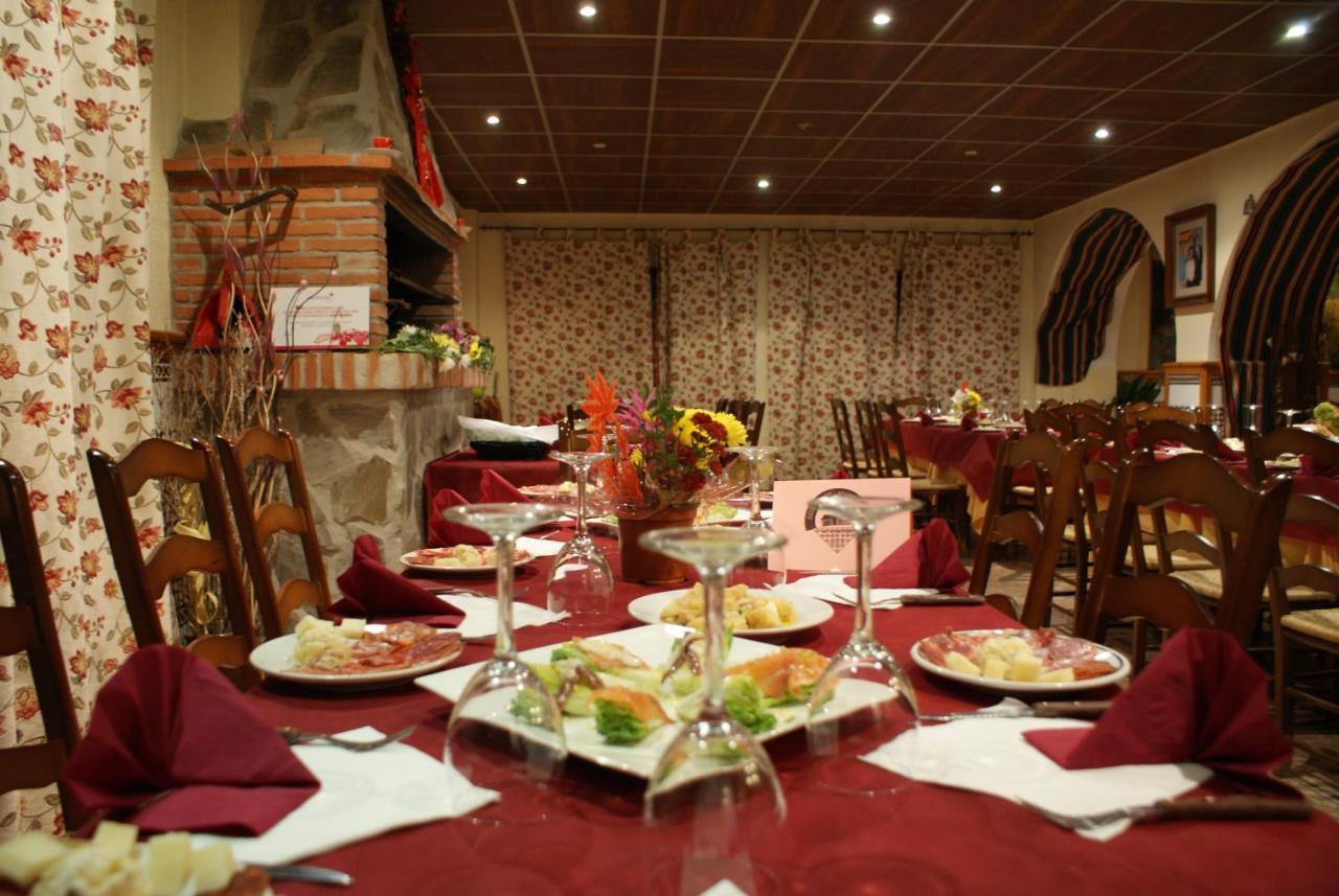 Apartahotel 4 vientos - Ferienwohnung Prado del Rey