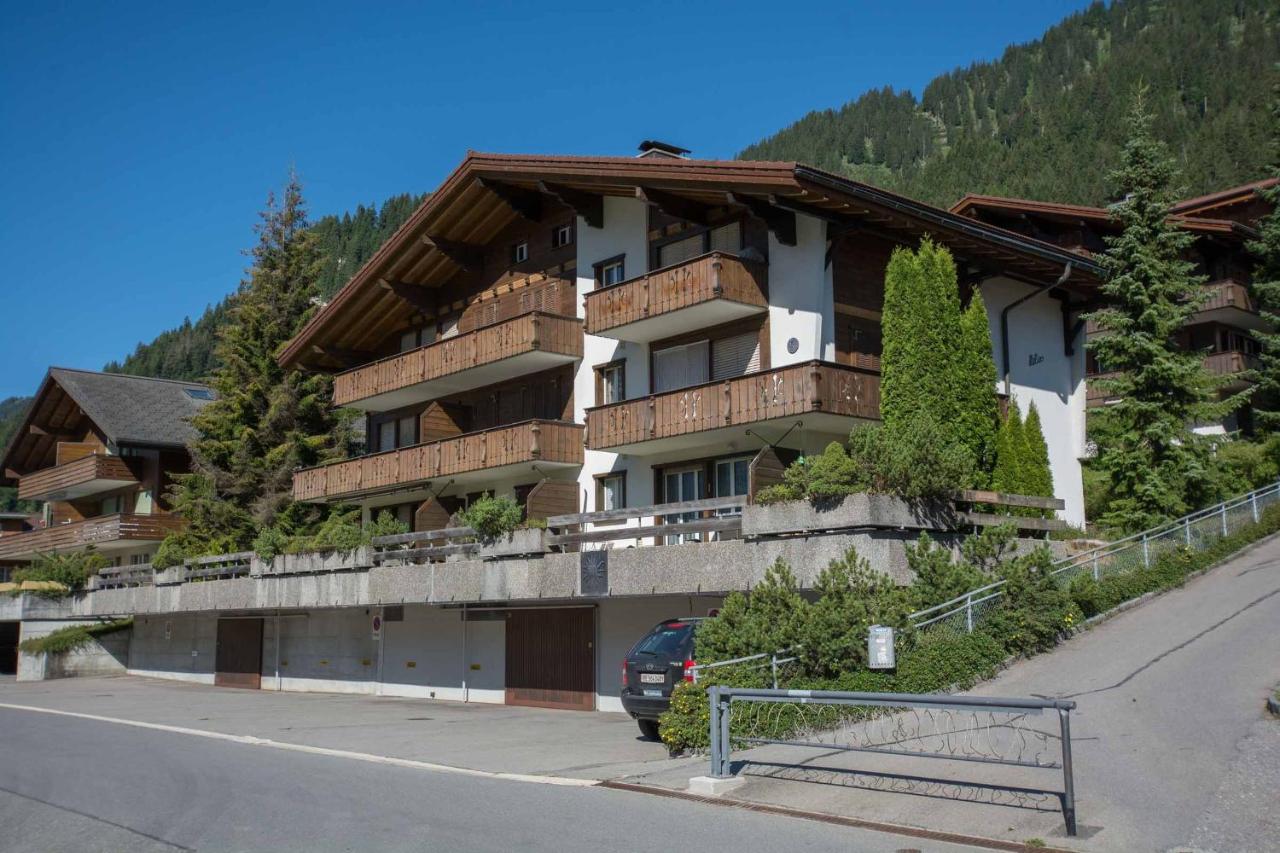 B&B Adelboden - Ferienwohnung Helios - Bed and Breakfast Adelboden