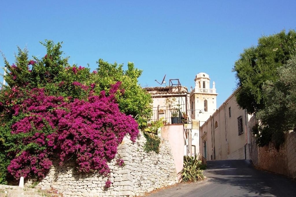 B&B Ragusa - Il Giardino Dei Sospiri - Bed and Breakfast Ragusa