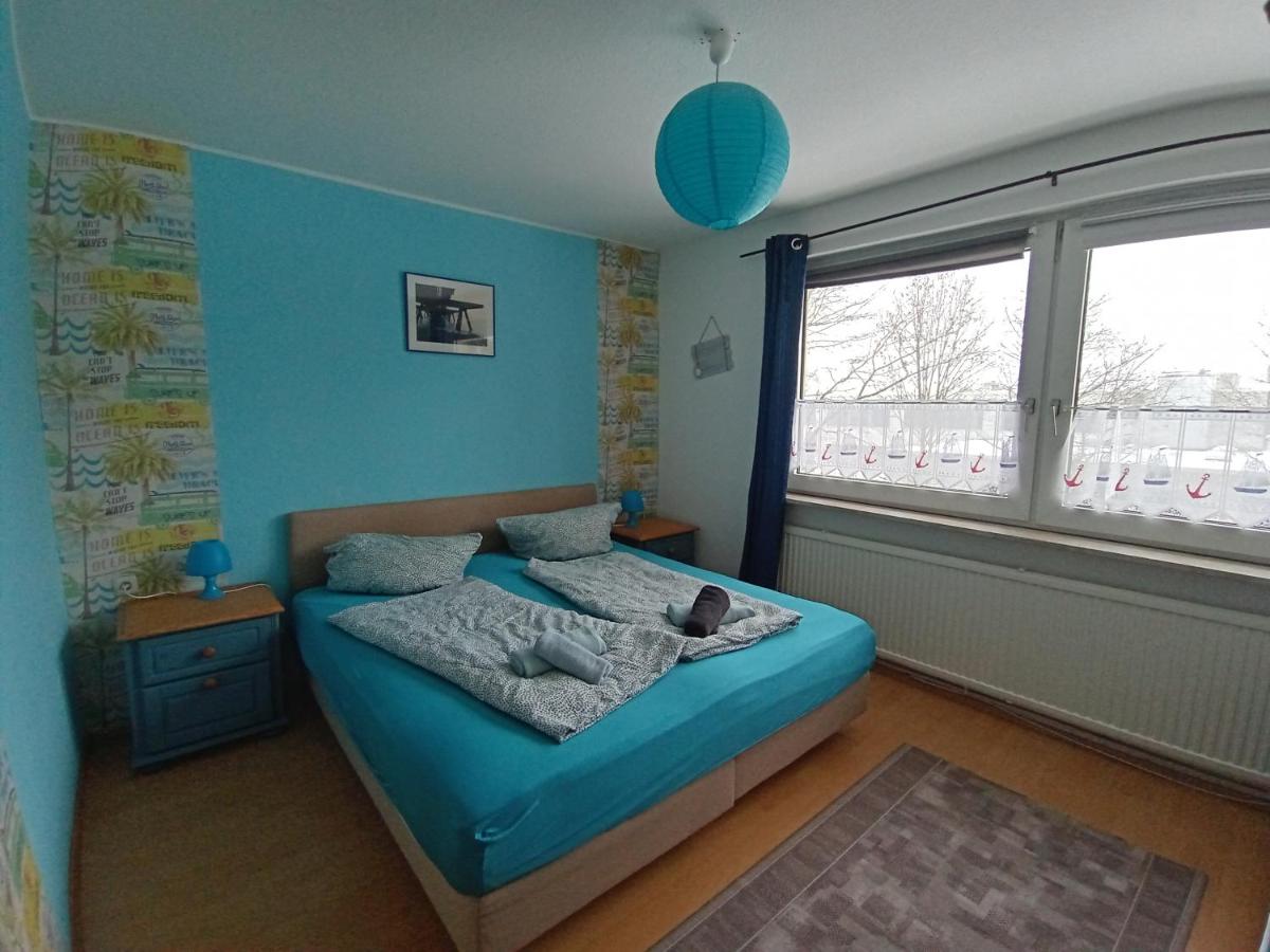 B&B Wilhelmshaven - Ferienwohnung Leuchtturm mit E-Bike Verleih - Bed and Breakfast Wilhelmshaven