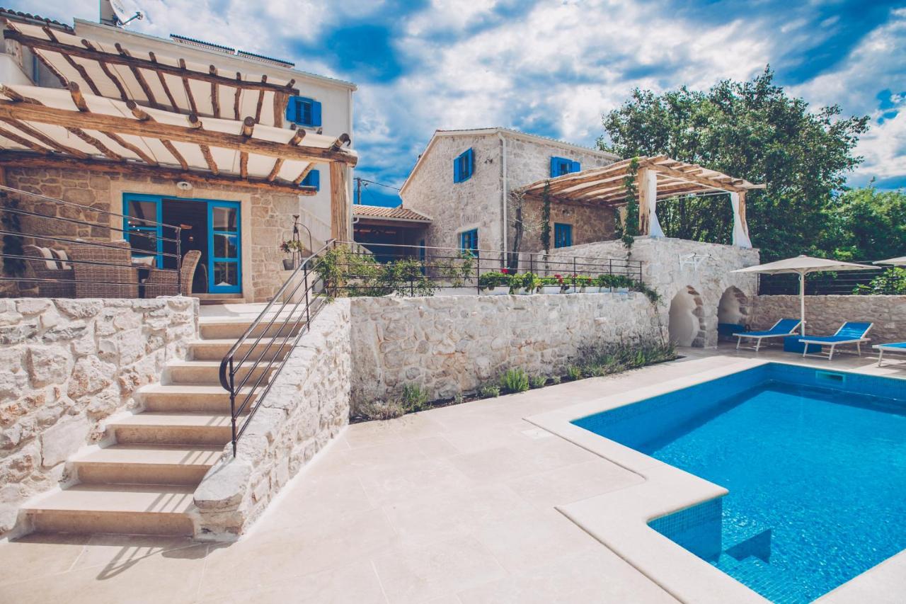 Villa DELUXE - Ferienwohnung Gabonjin