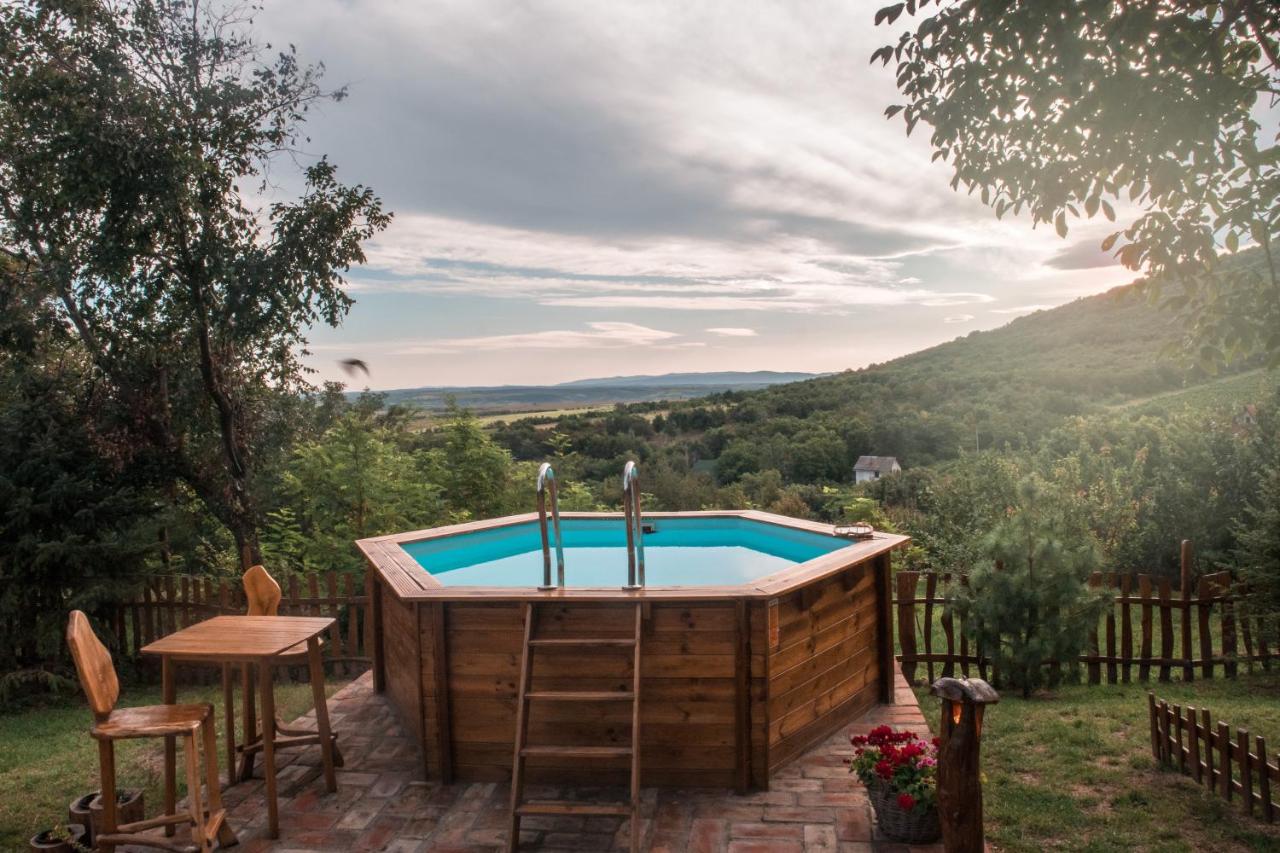 Casa Rustic 2 - Bed and Breakfast Malo Središte