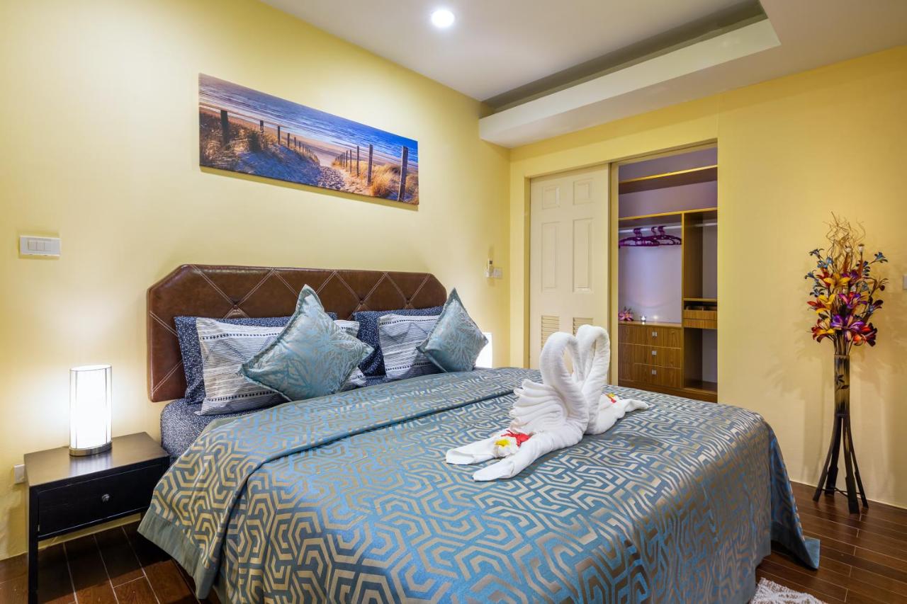Appartamento con 3 Camere da Letto, Vista Mare e Piscina Privata