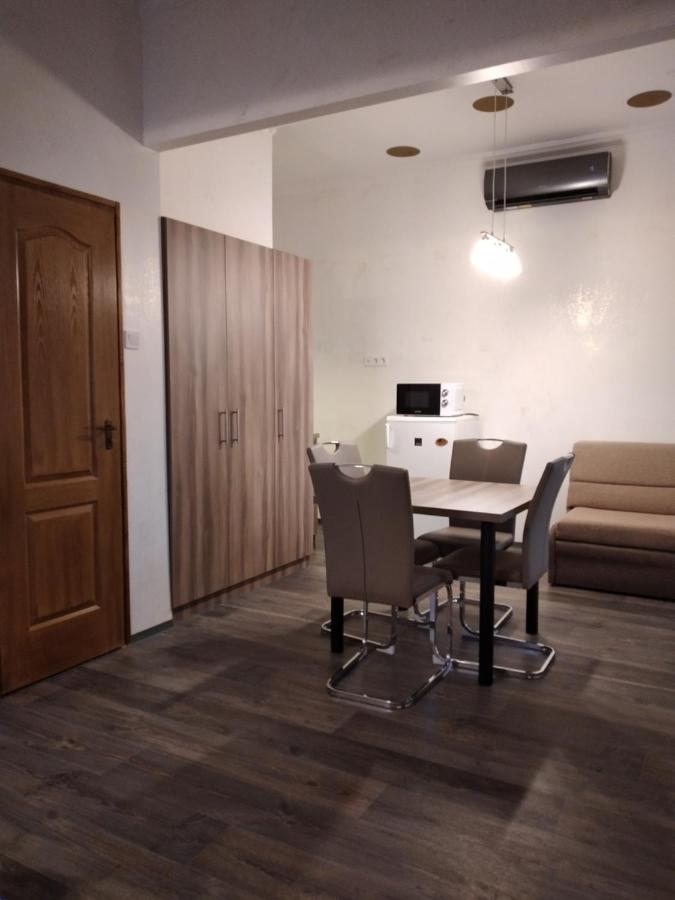 Family Studio