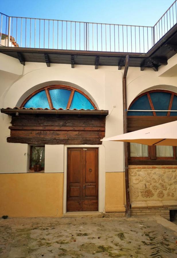 B&B Assergi - Piazzetta Del Forno - Monolocale con Soppalco - Bed and Breakfast Assergi