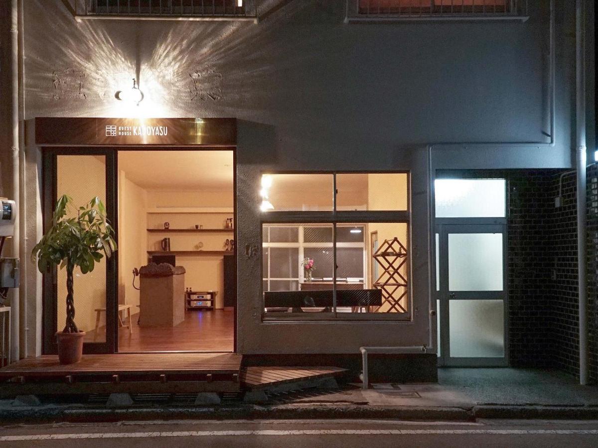 Guest House Kadoyasu - Bed and Breakfast Kanazawa