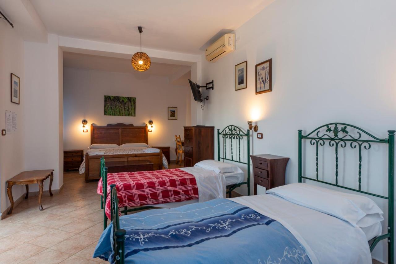 Chambre Quadruple - Vue sur Mer