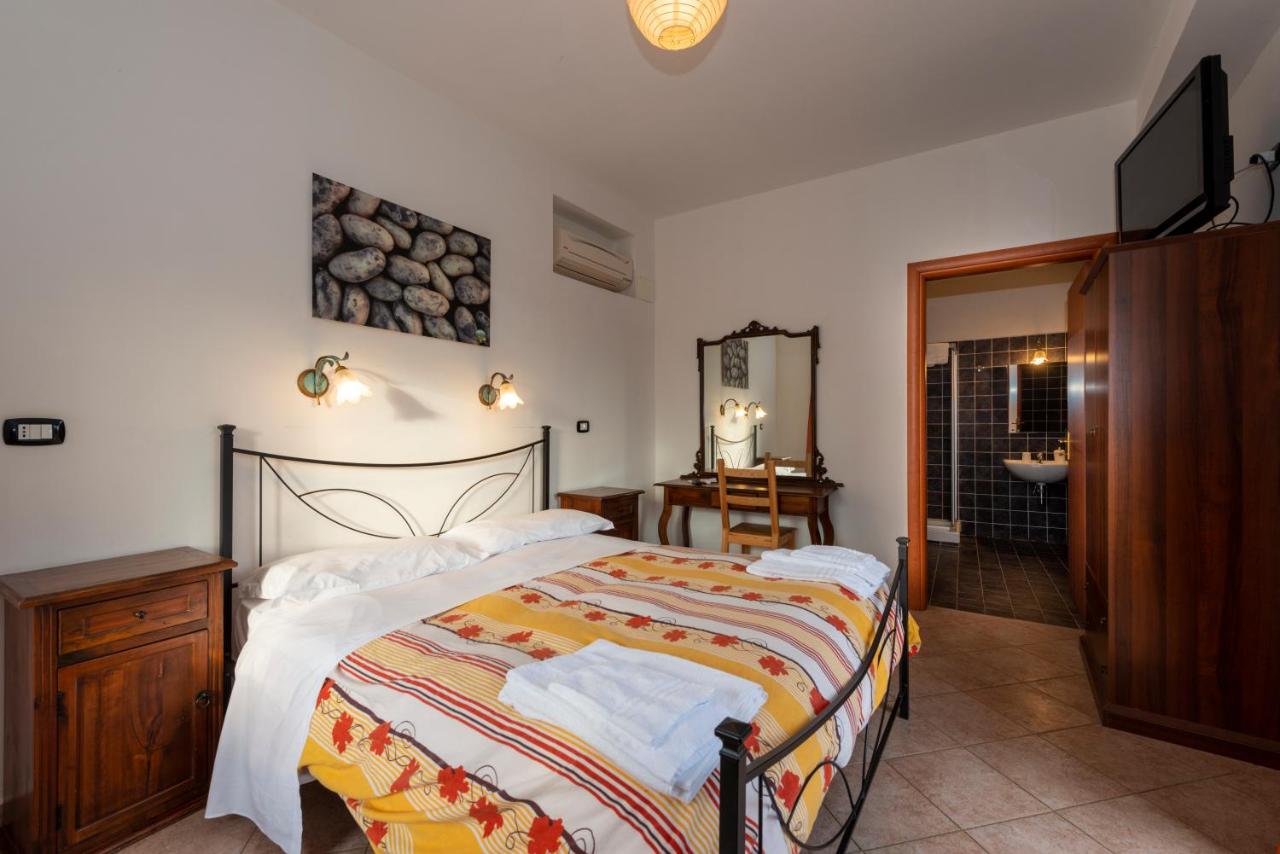Chambre Double - Vue sur Jardin
