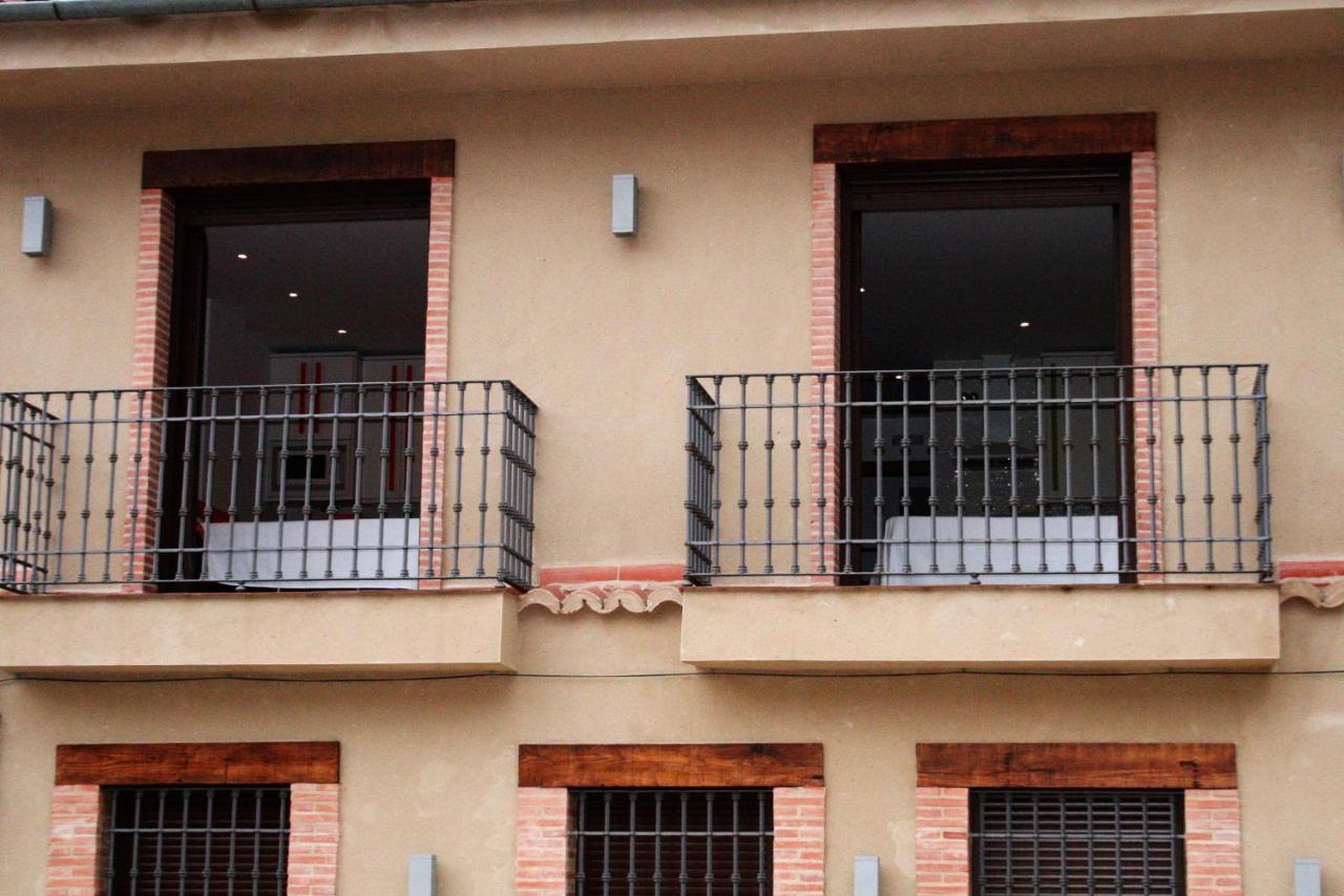 Studio with Balcony - Street View