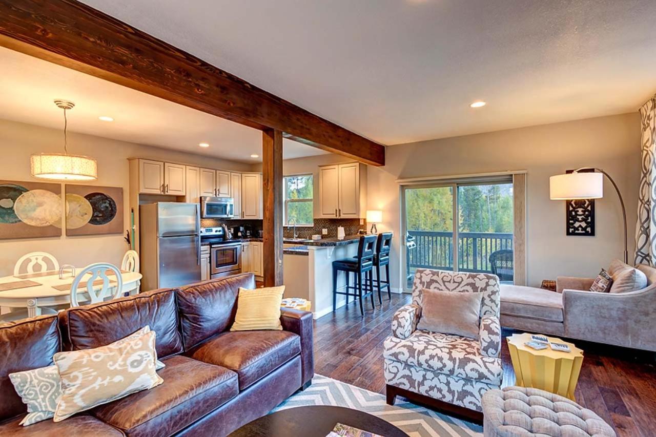 Crossroads Townhome 681B - Chambres d’hôtes Frisco