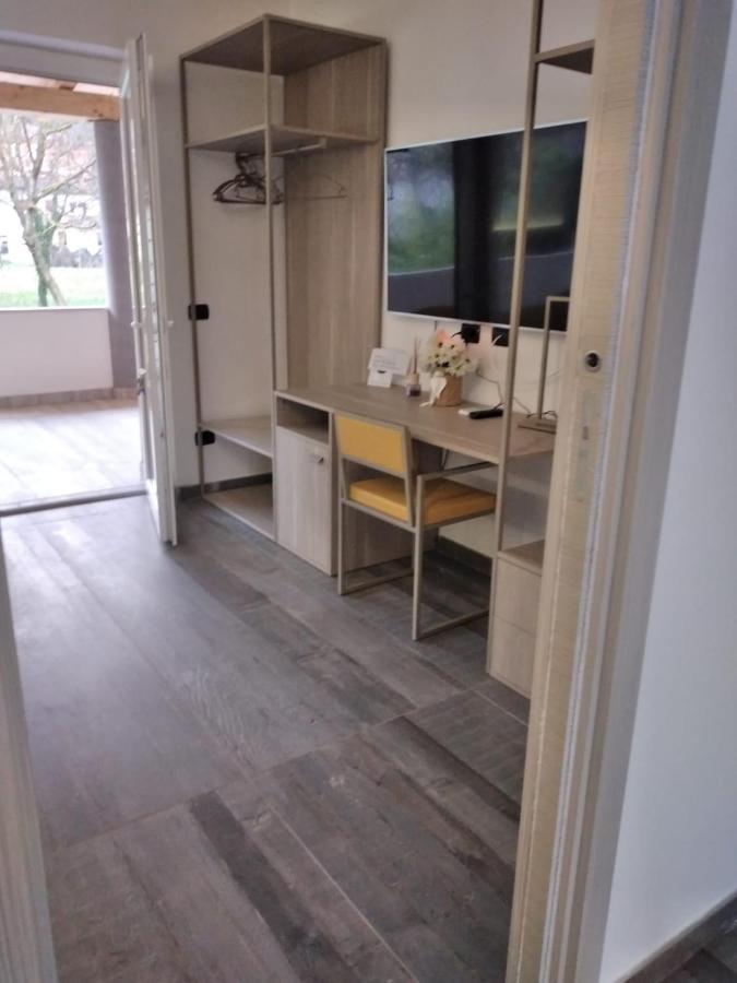 Rainbow Sweet Rooms - Ferienwohnung Valmontone