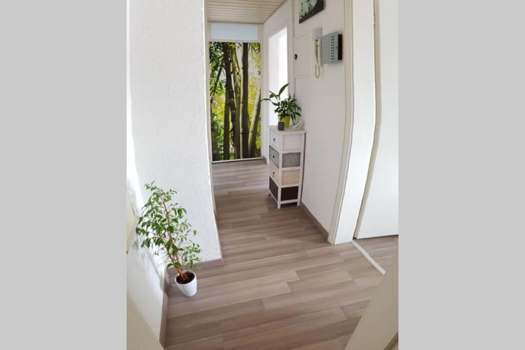 Gemütlich mit Blick auf die Burg.Autobahnanbindung - B&B Untergruppenbach