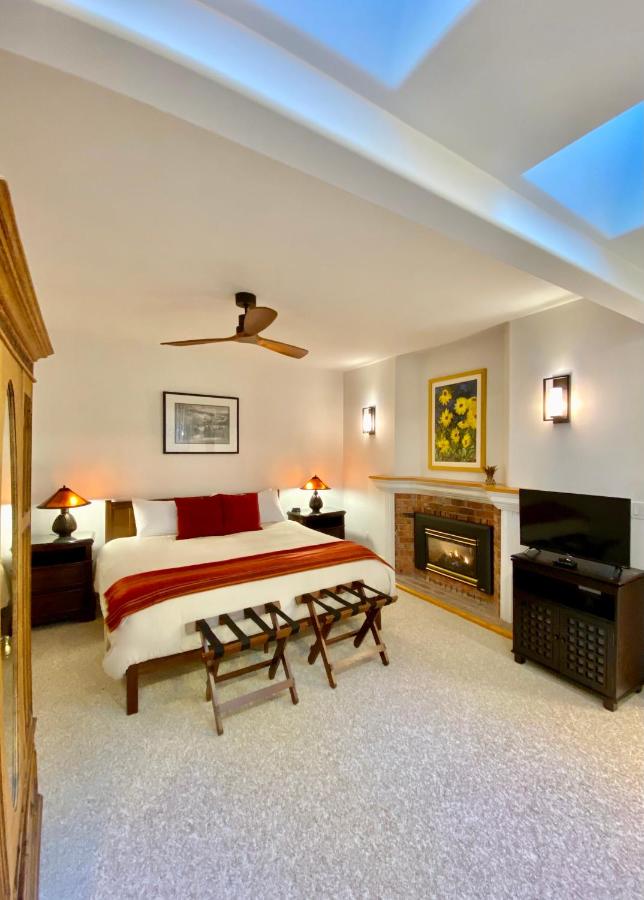 Deluxe Zimmer mit Kingsize-Bett